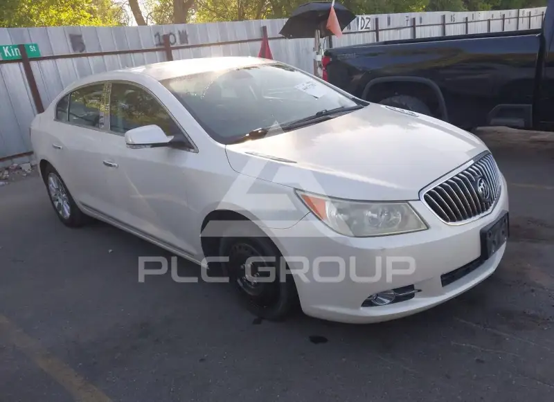 2013 Buick LACROSSE photo