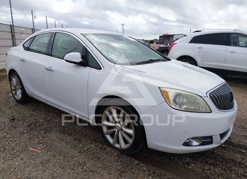 2013 Buick VERANO photo