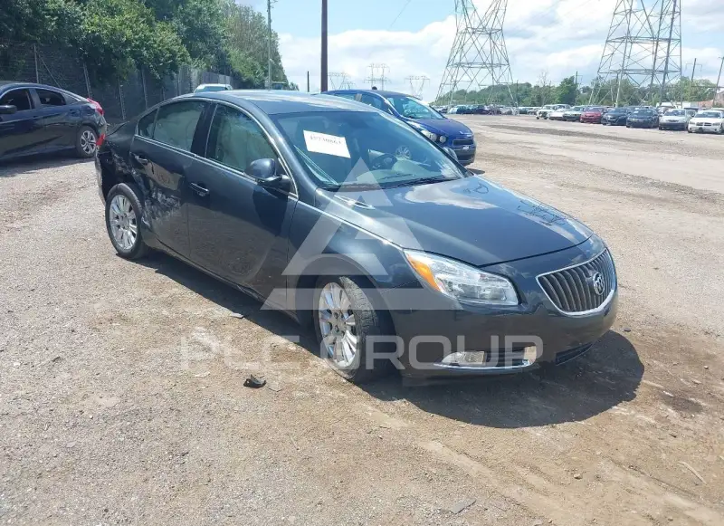 2013 Buick REGAL фото