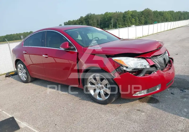 2013 Buick REGAL photo