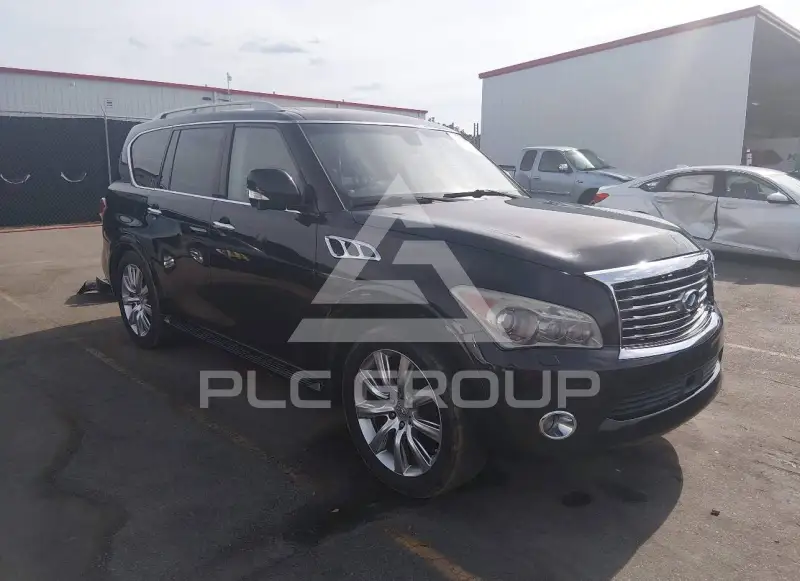 2013 Infinity QX56 photo