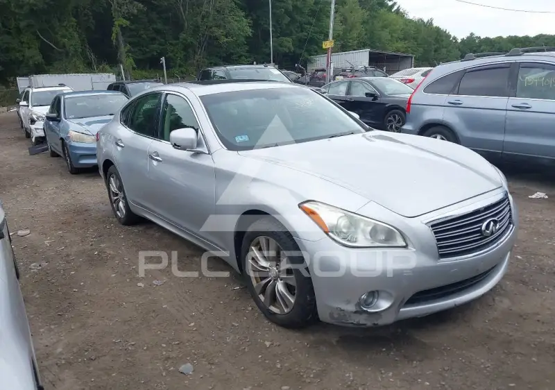 2013 Infinity M37 фото