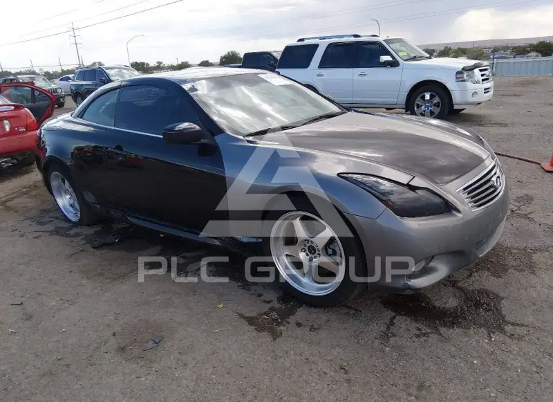 2013 Infinity G37 photo