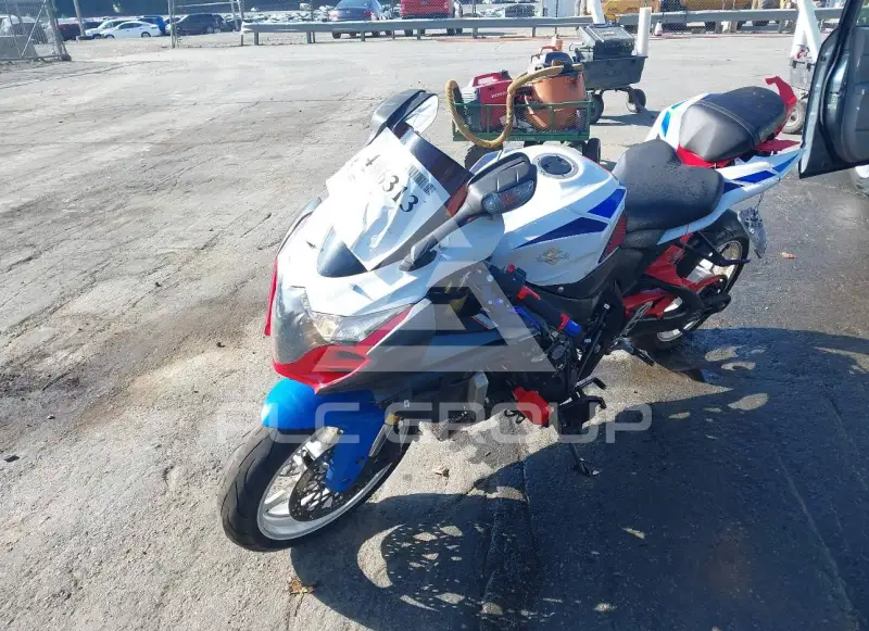 2013 Suzuki GSX фото