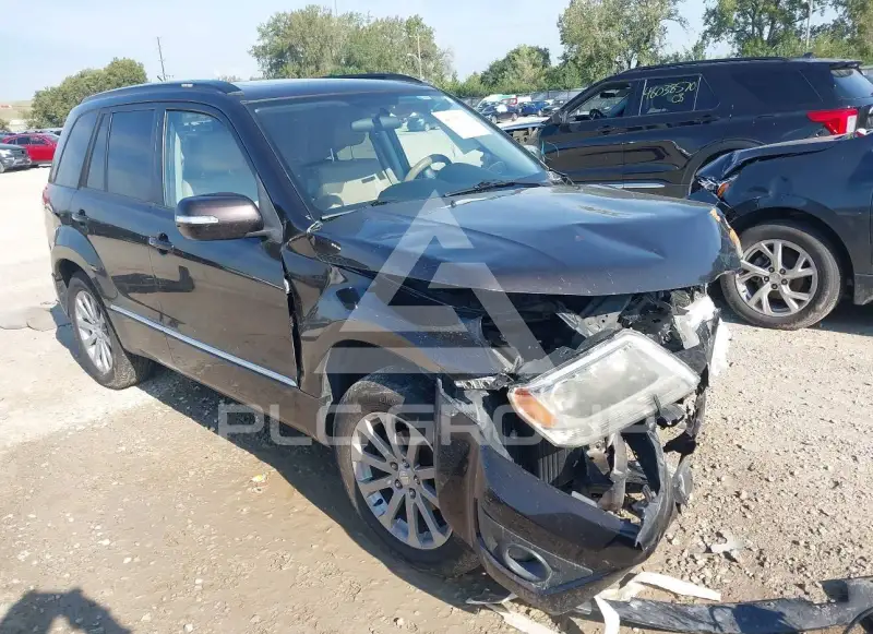 2013 Suzuki Grand Vitara photo
