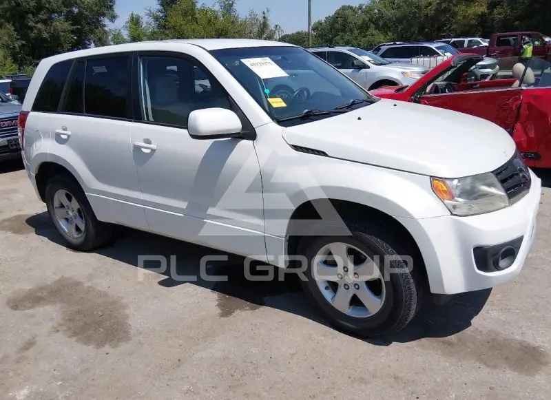 2013 Suzuki Grand Vitara photo