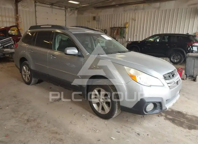 2013 Subaru Outback фото