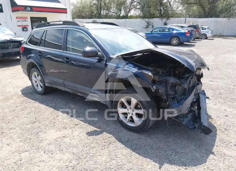 2013 Subaru Outback photo