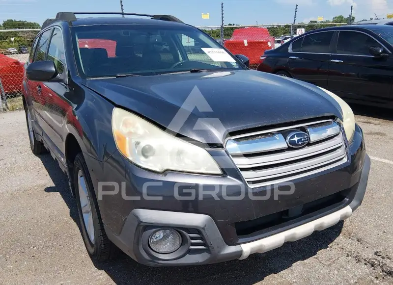 2013 Subaru Outback photo