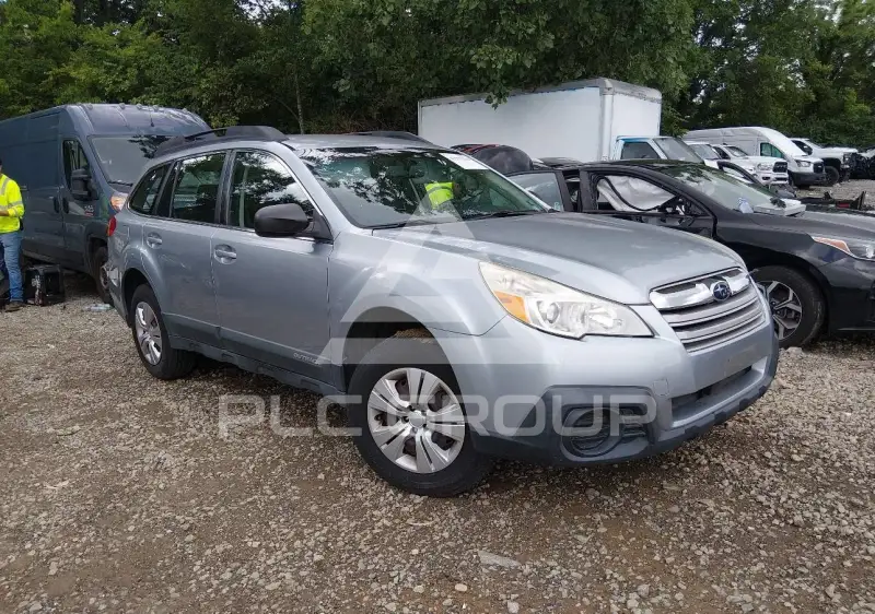 2013 Subaru Outback photo