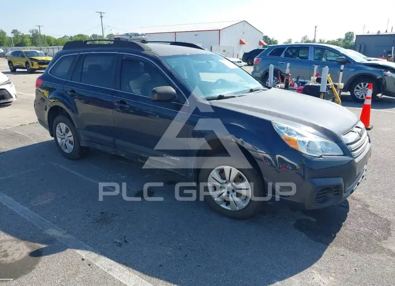 2013 Subaru Outback photo