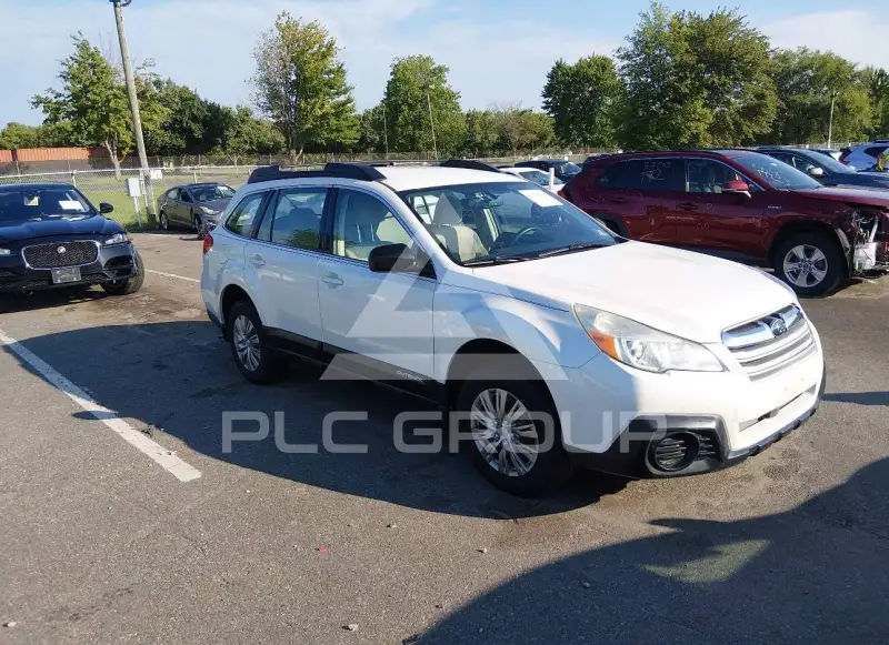 2013 Subaru Outback photo