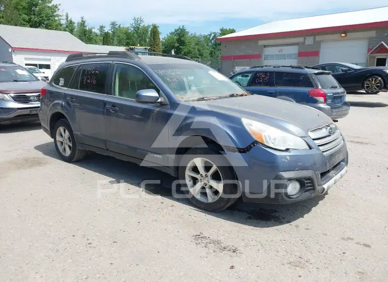 2013 Subaru Outback photo