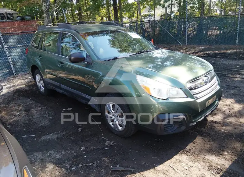2013 Subaru Outback photo