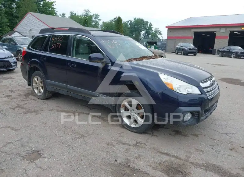 2013 Subaru Outback photo