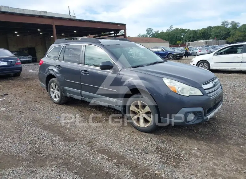 2013 Subaru Outback photo
