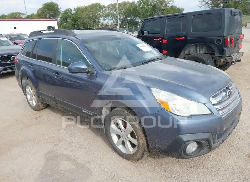 2013 Subaru Outback photo