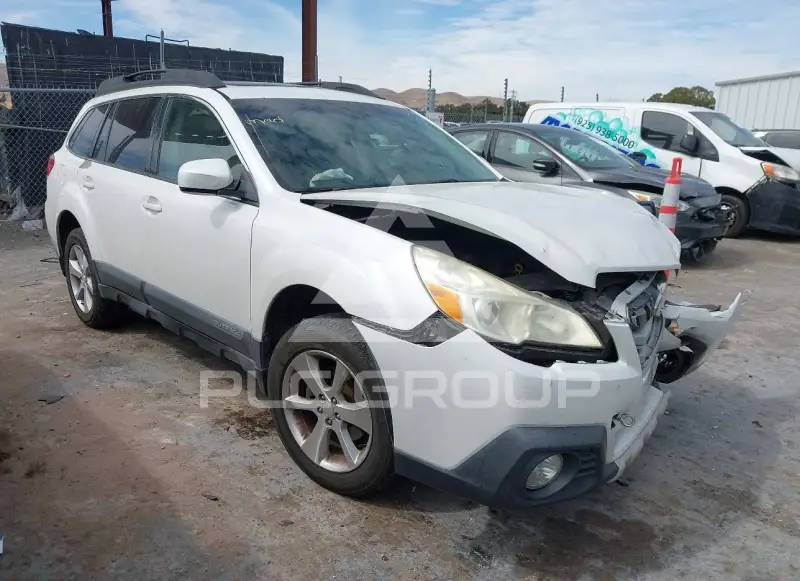 2013 Subaru Outback photo