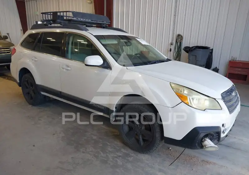 2013 Subaru Outback photo