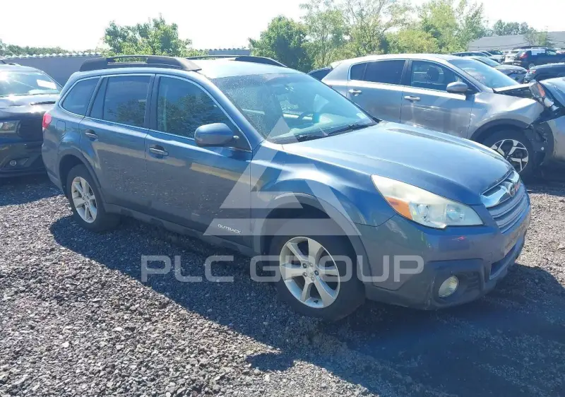 2013 Subaru Outback photo