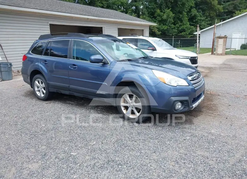 2013 Subaru Outback photo