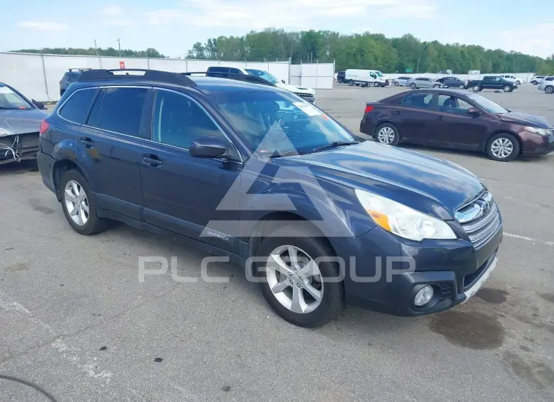 2013 Subaru Outback photo