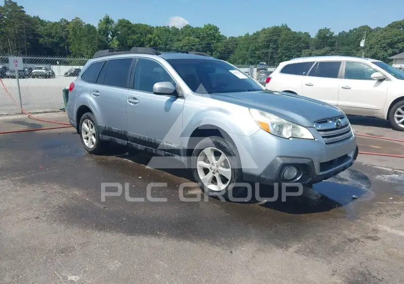 2013 Subaru Outback photo