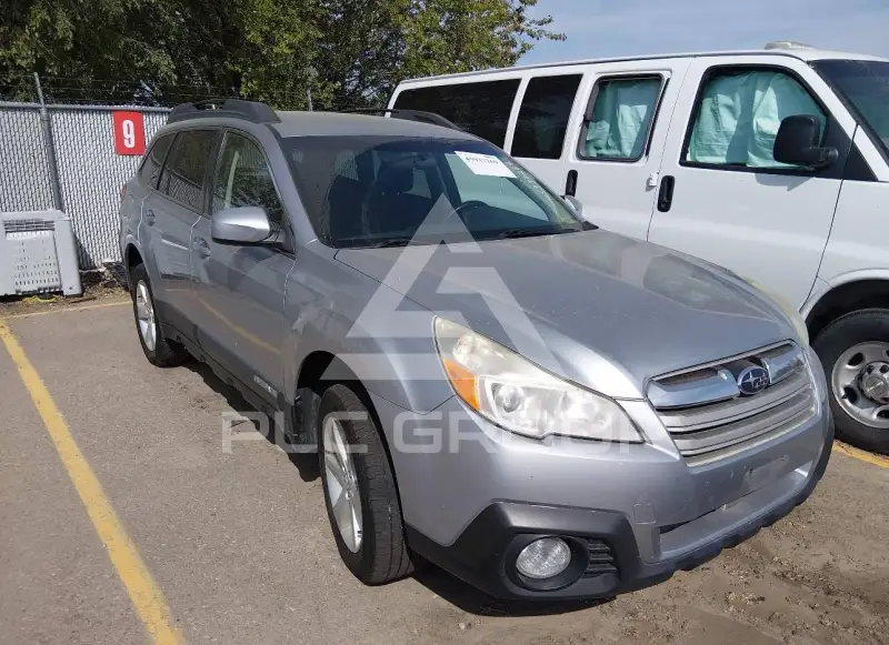 2013 Subaru Outback фото