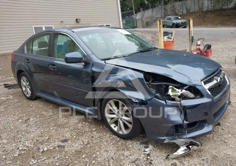 2013 Subaru Legacy фото