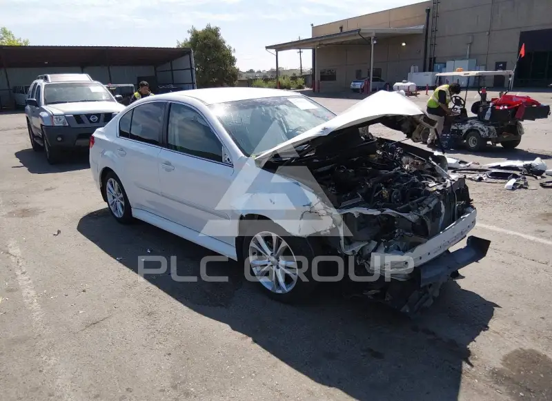 2013 Subaru Legacy фото