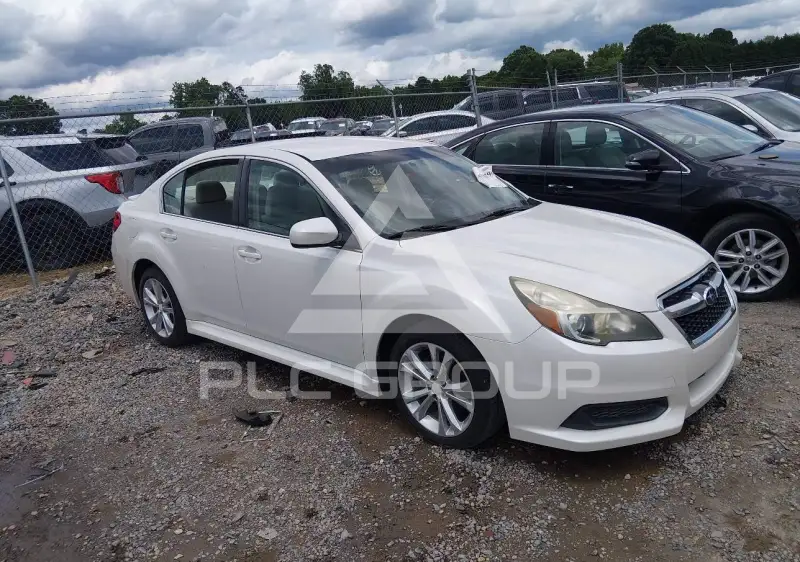 2013 Subaru Legacy photo