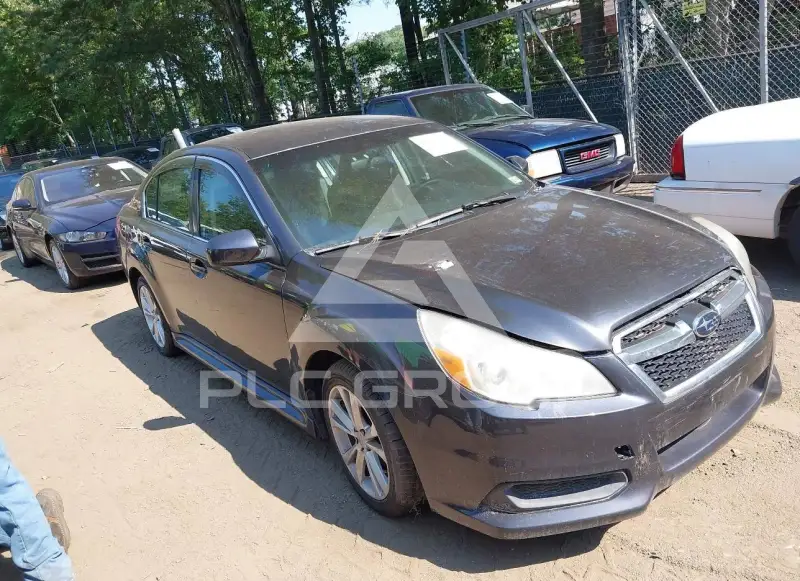 2013 Subaru Legacy фото