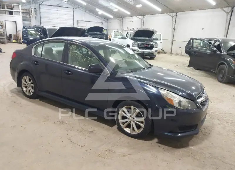 2013 Subaru Legacy фото