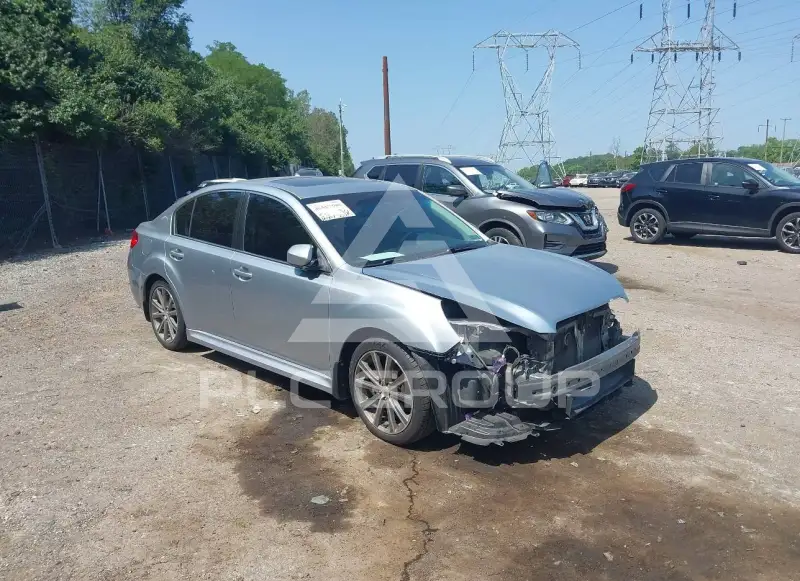 2013 Subaru Legacy фото