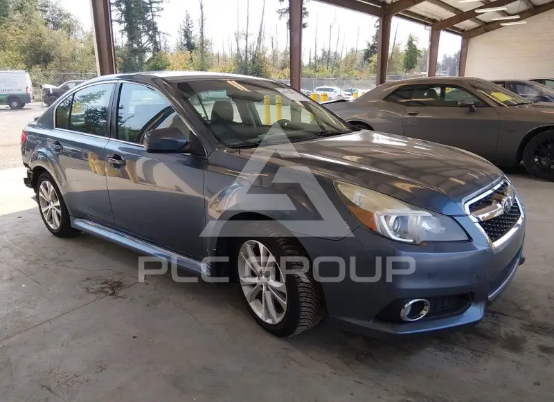 2013 Subaru Legacy фото