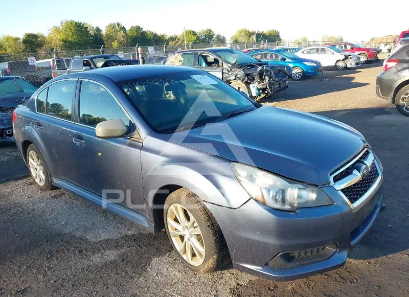 2013 Subaru Legacy фото