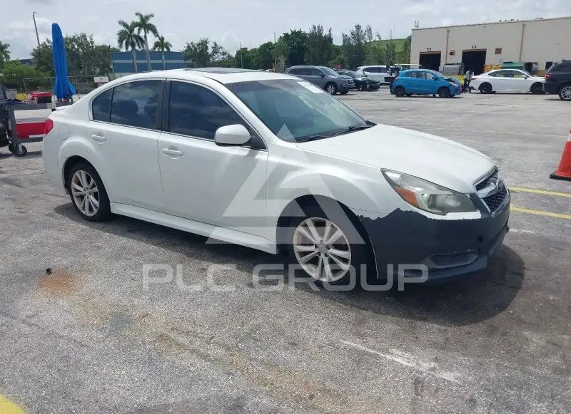 2013 Subaru Legacy photo
