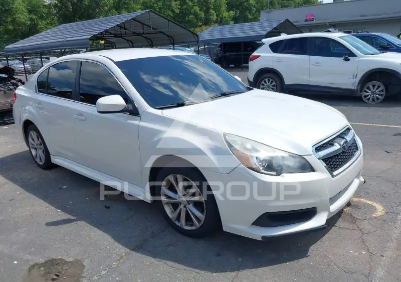 2013 Subaru Legacy photo