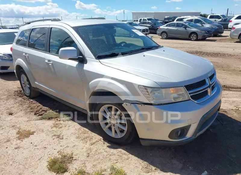 2013 Dodge JOURNEY photo