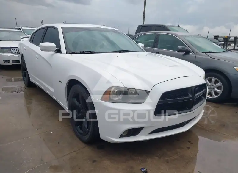2013 Dodge CHARGER фото