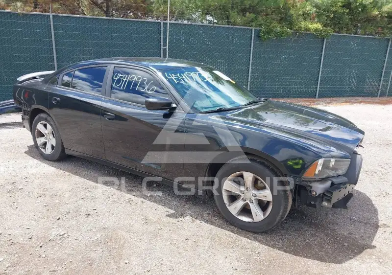 2013 Dodge CHARGER photo
