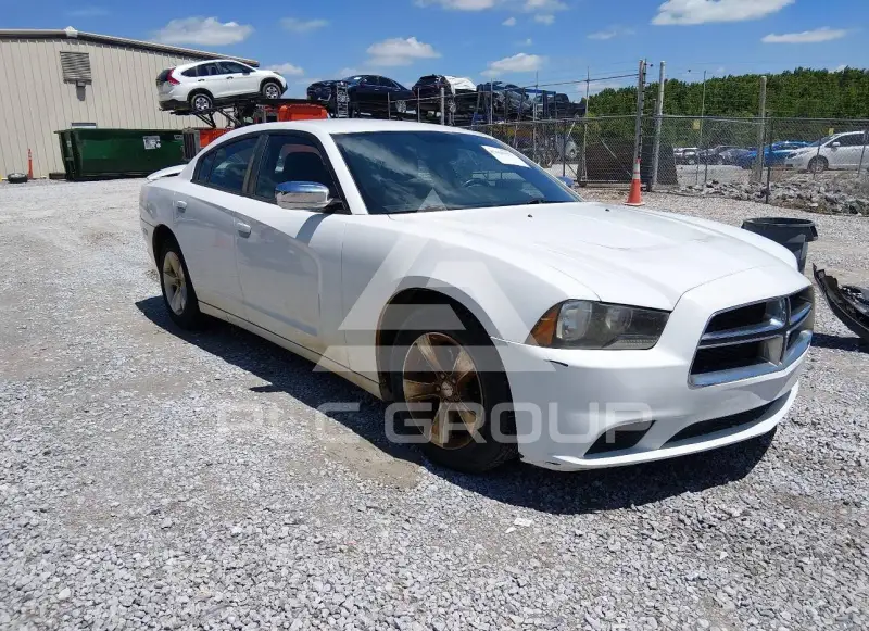 2013 Dodge CHARGER фото