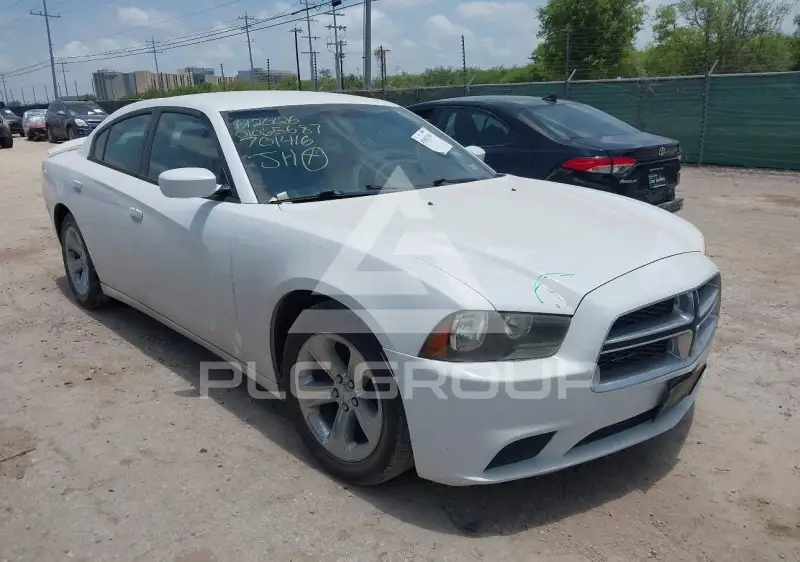 2013 Dodge CHARGER фото