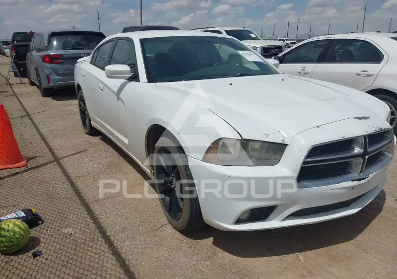 2013 Dodge CHARGER фото
