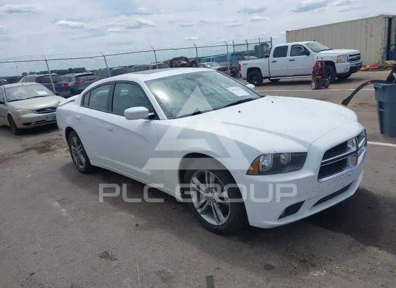 2013 Dodge CHARGER фото