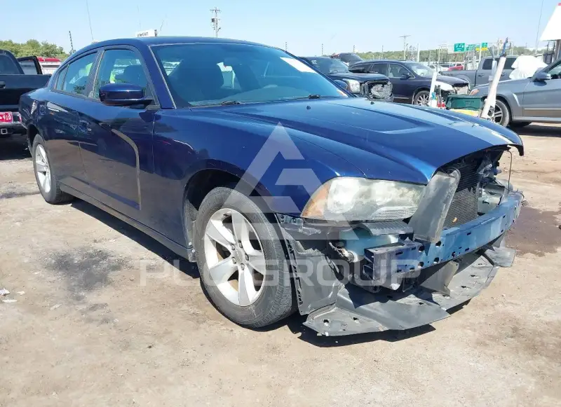 2013 Dodge CHARGER photo