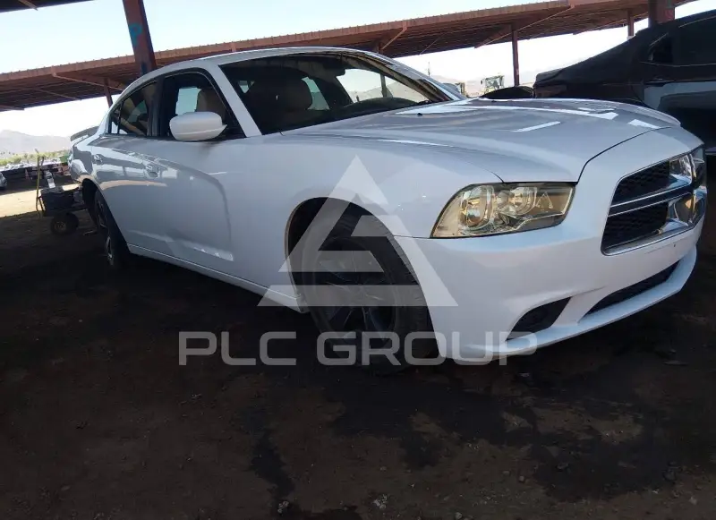 2013 Dodge CHARGER фото