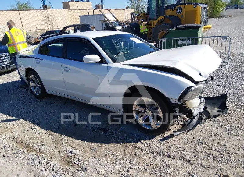 2013 Dodge CHARGER photo