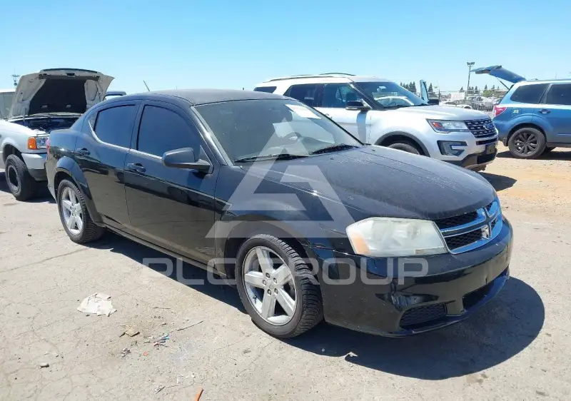 2013 Dodge AVENGER фото