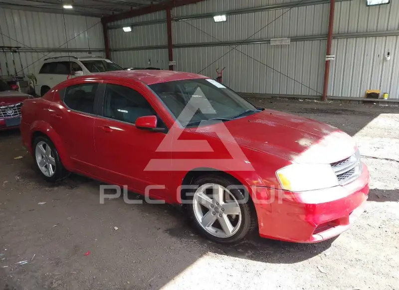 2013 Dodge AVENGER фото